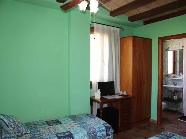 Hostal La Savina Cervera  Exterior photo